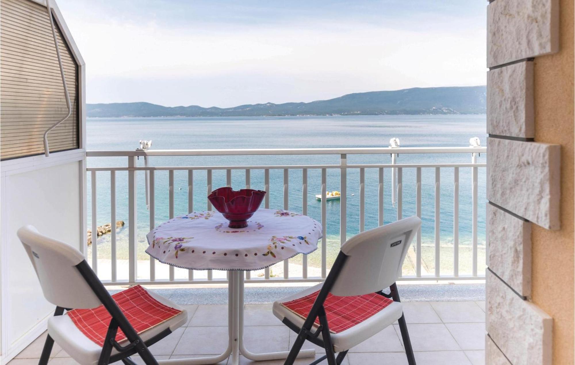 Awesome Apartment In Duba With Wifi Exterior photo