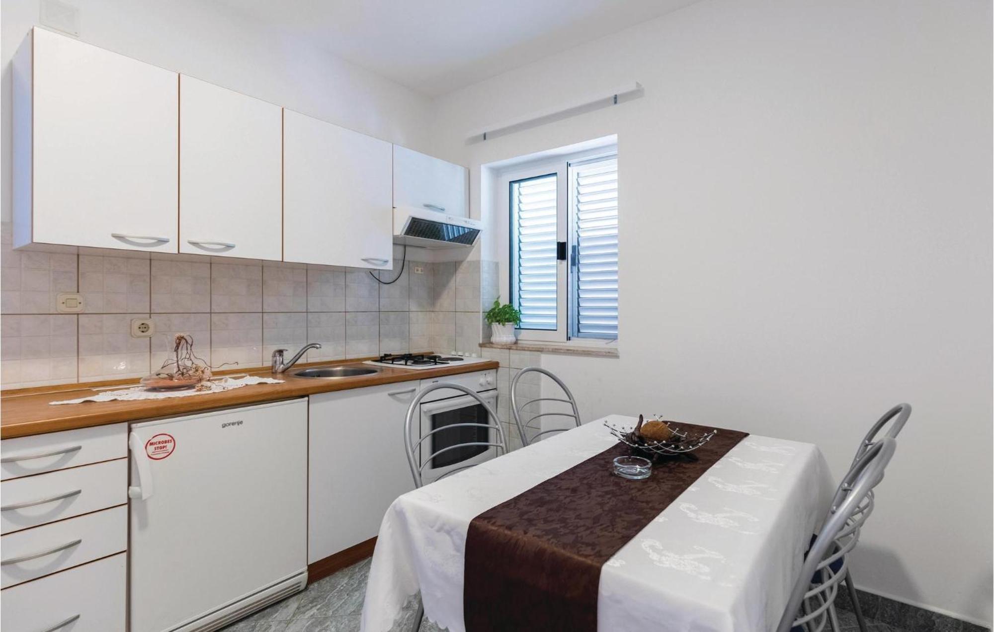 Awesome Apartment In Duba With Wifi Exterior photo