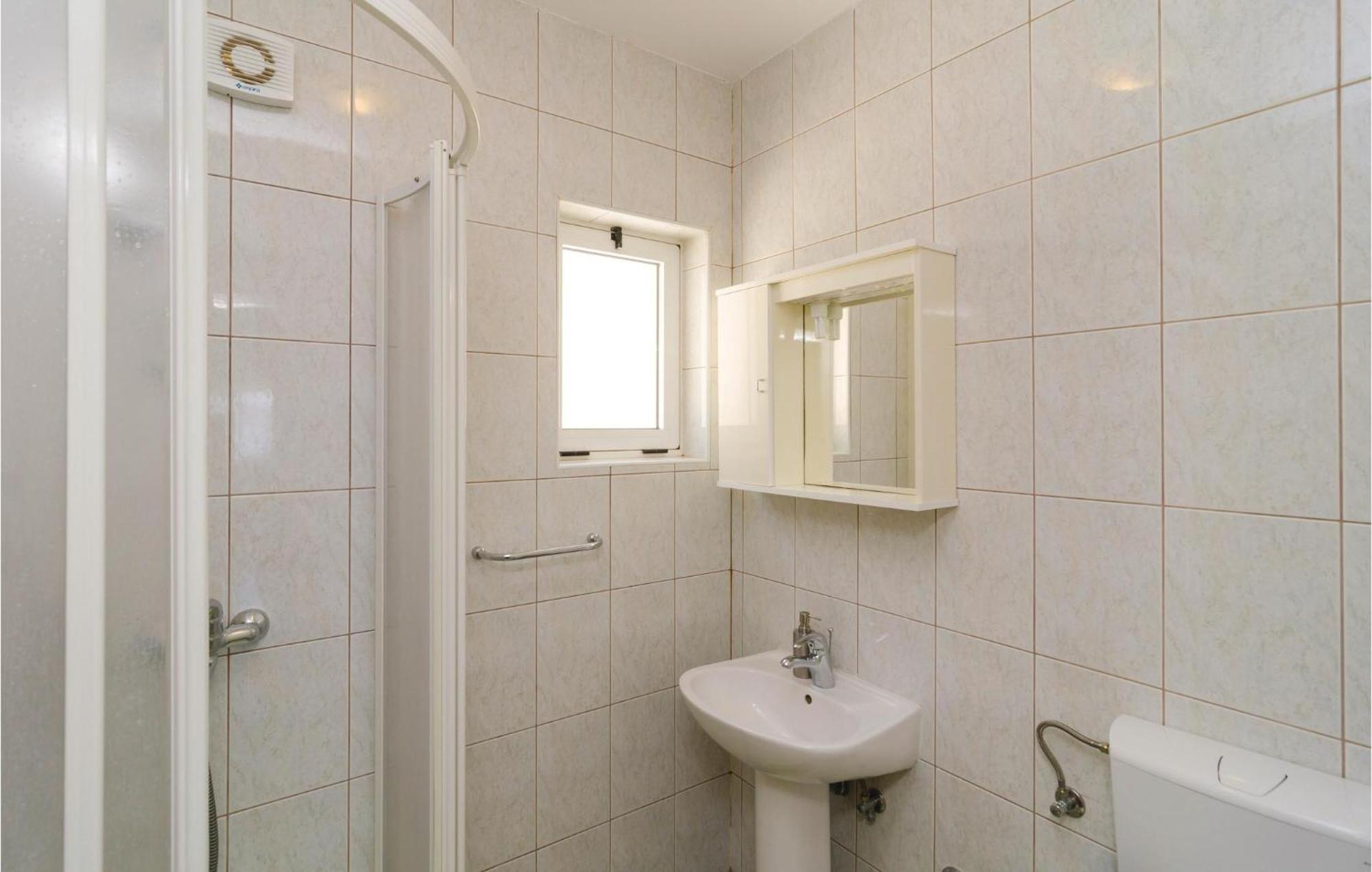 Awesome Apartment In Duba With Wifi Exterior photo